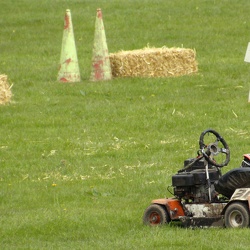 Lawnmower Racing